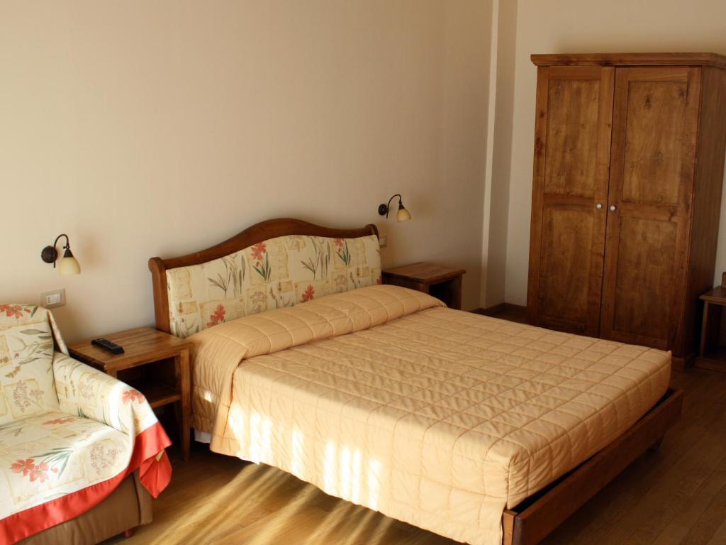 Ca Del Moro Resort & Spa Pontremoli Rum bild