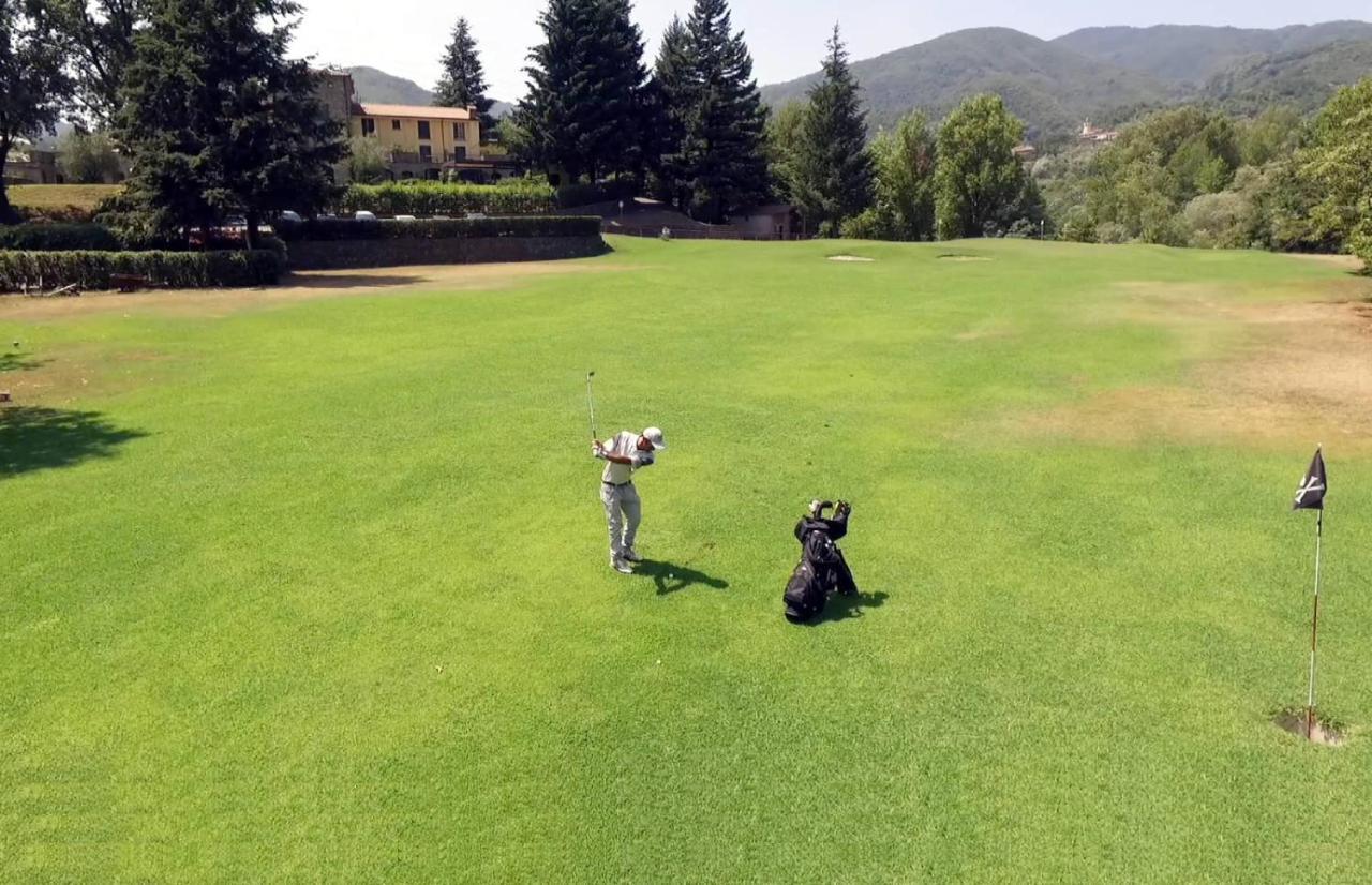 Ca Del Moro Resort & Spa Pontremoli Exteriör bild